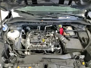 ✅ 2022 Ford Escape SE • VIN: 1FMCU9G6XNUB27771 • Lot: 90461385. Wystawiony na Copart z przebiegiem 43 224 mil. Bezpłatny archiwum sprzedaży aukcyjnych z USA i szczegółowy raport historii pojazdu na DreamBid. Zdjęcie 17.