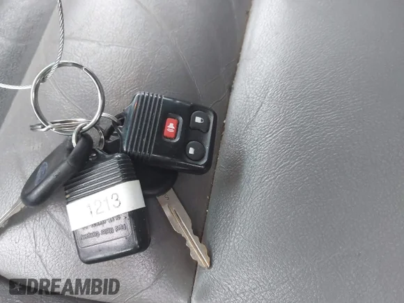 ✅ 2003 Ford Explorer Sport Trac XLS • VIN: 1FMZU77E03UC32452 • Лот: 43322152. Опубликован ранее на IAAI с пробегом 178 518 миль. Бесплатный доступ к архиву аукционных продаж из США и подробный отчёт об истории автомобиля на DreamBid. Изображение 11.