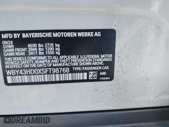 ✅ 2025 BMW i4 xDrive40 • VIN: WBY43HD0XSFT98768 • Lot: 42301761. Wystawiony na IAAI z przebiegiem 4 584 mil. Bezpłatny archiwum sprzedaży aukcyjnych z USA i szczegółowy raport historii pojazdu na DreamBid. Zdjęcie 9.