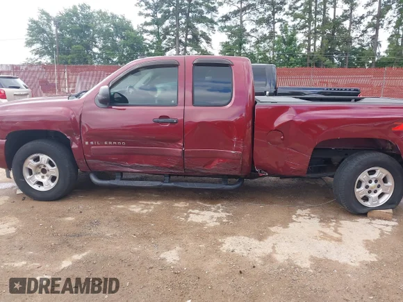 ✅ 2008 Chevrolet Silverado 1500 1LT • VIN: 1GCEC19J68Z100996 • Lot: 42325677. Wystawiony na IAAI z przebiegiem 128 514 mil. Bezpłatny archiwum sprzedaży aukcyjnych z USA i szczegółowy raport historii pojazdu na DreamBid. Zdjęcie 6.