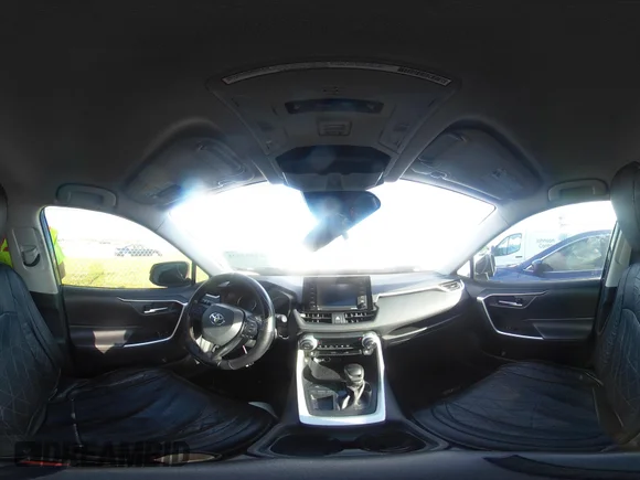 ✅ 2021 Toyota RAV4 XLE • VIN: 2T3W1RFV6MW140652 • Лот: 43397521. Опубликован ранее на IAAI с пробегом 55 330 миль. Бесплатный доступ к архиву аукционных продаж из США и подробный отчёт об истории автомобиля на DreamBid. Изображение 21.