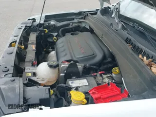 ✅ 2020 Jeep Renegade Altitude • VIN: ZACNJBBBXLPL39311 • Lot: 42431836. Listed on IAAI with 99,537 mi. Free auction sales archive from the USA and detailed vehicle history report at DreamBid. Image 19.