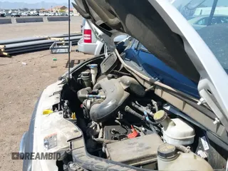 ✅ 2018 Ford Transit • VIN: 1FTYR1YM6JKA81209 • Lot: 42063771. Wystawiony na IAAI z przebiegiem 154 724 mil. Bezpłatny archiwum sprzedaży aukcyjnych z USA i szczegółowy raport historii pojazdu na DreamBid. Zdjęcie 17.