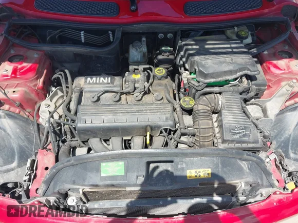 ✅ 2006 MINI Hardtop • VIN: WMWRC33556TK72619 • Лот: 42328177. Опубликован ранее на IAAI с пробегом 106 398 миль. Бесплатный доступ к архиву аукционных продаж из США и подробный отчёт об истории автомобиля на DreamBid. Изображение 10.