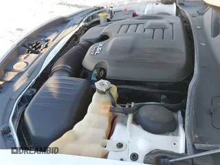 ✅ 2013 Chrysler 300 C • VIN: 2C3CCAEG7DH533002 • Lot: 41358328. Wystawiony na IAAI z przebiegiem 143 883 mil. Bezpłatny archiwum sprzedaży aukcyjnych z USA i szczegółowy raport historii pojazdu na DreamBid. Zdjęcie 20.