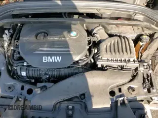 ✅ 2018 BMW X1 sDrive28i • VIN: WBXHU7C30J3H42944 • Lot: 85477475. Wystawiony na Copart z przebiegiem 19 343 mil. Bezpłatny archiwum sprzedaży aukcyjnych z USA i szczegółowy raport historii pojazdu na DreamBid. Zdjęcie 15.