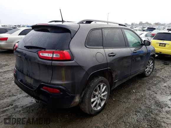 ✅ 2018 Jeep Cherokee Latitude Tech Connect • VIN: 1C4PJLCB6JD621571 • Лот: 72517262. Опубліковано раніше на Copart з пробігом 89 718 миль. Безкоштовний доступ до архіву аукціонних продажів зі США та докладний звіт про історію автомобіля на DreamBid. Зображення 3.