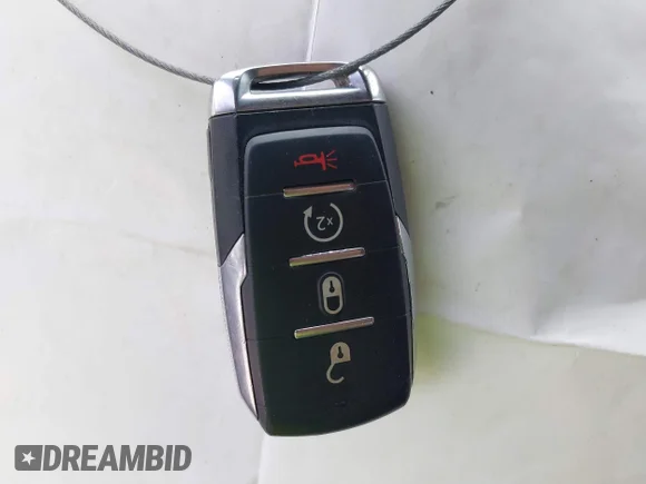 ✅ 2020 Ram 1500 Big Horn • VIN: 1C6SRFFT2LN103468 • Lot: 42527518. Wystawiony na IAAI z przebiegiem 101 679 mil. Bezpłatny archiwum sprzedaży aukcyjnych z USA i szczegółowy raport historii pojazdu na DreamBid. Zdjęcie 11.