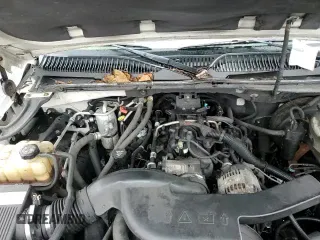 2003 Chevrolet Suburban Z71 с VIN 3GNFK16Z43G197682, выставлен на аукционе Copart как лот 84852164 с пробегом 184 086 миль миль и Списание • Salvage title. История ставок и продаж доступна на DreamBid. Изображение 14.