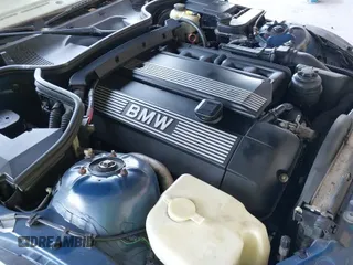 ✅ 2001 BMW Z3 2.5 • VIN: WBACN334X1LM00630 • Lot: 43713984. Wystawiony na IAAI z przebiegiem 111 521 mil. Bezpłatny archiwum sprzedaży aukcyjnych z USA i szczegółowy raport historii pojazdu na DreamBid. Zdjęcie 13.