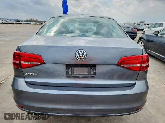 ✅ 2015 Volkswagen Jetta S • VIN: 3VW2K7AJ6FM313026 • Lot: 41935846. Wystawiony na Copart z przebiegiem 155 244 mil. Bezpłatny archiwum sprzedaży aukcyjnych z USA i szczegółowy raport historii pojazdu na DreamBid. Zdjęcie 6.