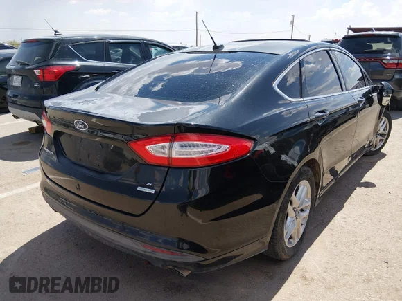 ✅ 2013 Ford Fusion SE • VIN: 3FA6P0HR8DR263728 • Lot: 45358689. Wystawiony na IAAI z przebiegiem 220 283 mil. Bezpłatny archiwum sprzedaży aukcyjnych z USA i szczegółowy raport historii pojazdu na DreamBid. Zdjęcie 4.