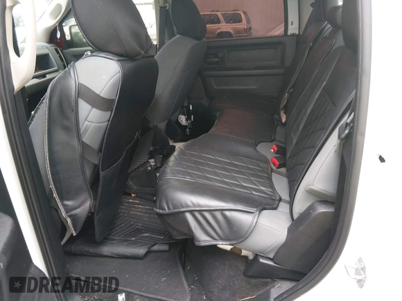 ✅ 2015 Ram 1500 Express • VIN: 3C6RR6KT2FG689817 • Lot: 44525530. Wystawiony na IAAI z przebiegiem 158 446 mil. Bezpłatny archiwum sprzedaży aukcyjnych z USA i szczegółowy raport historii pojazdu na DreamBid. Zdjęcie 8.