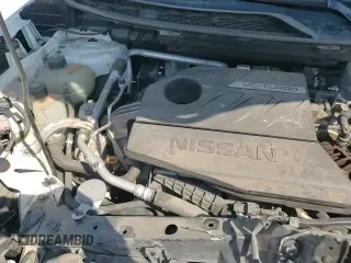 ✅ 2022 Nissan Rogue SV • VIN: 5N1BT3BA0NC670978 • Lot: 84942025. Wystawiony na Copart z przebiegiem 67 472 mil. Bezpłatny archiwum sprzedaży aukcyjnych z USA i szczegółowy raport historii pojazdu na DreamBid. Zdjęcie 15.