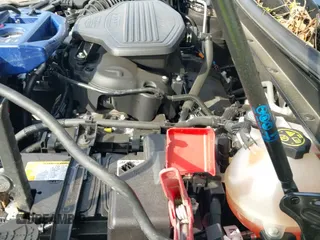 ✅ 2024 Cadillac XT5 AWD Premium Luxury • VIN: 1GYKNDRS5RZ718779 • Лот: 43306197. Опубликован ранее на IAAI с пробегом 5 633 миль. Бесплатный доступ к архиву аукционных продаж из США и подробный отчёт об истории автомобиля на DreamBid. Изображение 22.