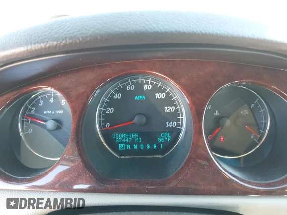 ✅ 2007 Buick Lucerne CXL • VIN: 1G4HD57227U223182 • Lot: 43405676. Wystawiony na IAAI z przebiegiem 87 447 mil. Bezpłatny archiwum sprzedaży aukcyjnych z USA i szczegółowy raport historii pojazdu na DreamBid. Zdjęcie 7.