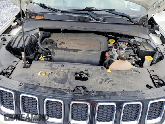 ✅ 2020 Jeep Compass Latitude • VIN: 3C4NJCBBXLT248234 • Лот: 75540505. Опубліковано раніше на Copart з пробігом 79 627 миль. Безкоштовний доступ до архіву аукціонних продажів зі США та докладний звіт про історію автомобіля на DreamBid. Зображення 11.