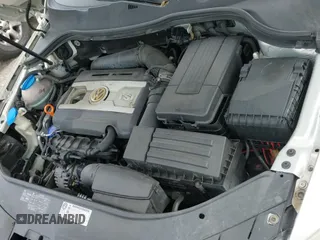 ✅ 2009 Volkswagen Passat Komfort • VIN: WVWJK93C99P057228 • Лот: 42364928. Опубликован ранее на IAAI с пробегом 159 664 миль. Бесплатный доступ к архиву аукционных продаж из США и подробный отчёт об истории автомобиля на DreamBid. Изображение 12.