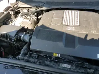 ✅ 2017 Land Rover Range Rover HSE • VIN: SALGS2FV1HA362943 • Lot: 89576135. Listed on Copart with 98,188 mi. Free auction sales archive from the USA and detailed vehicle history report at DreamBid. Image 16.