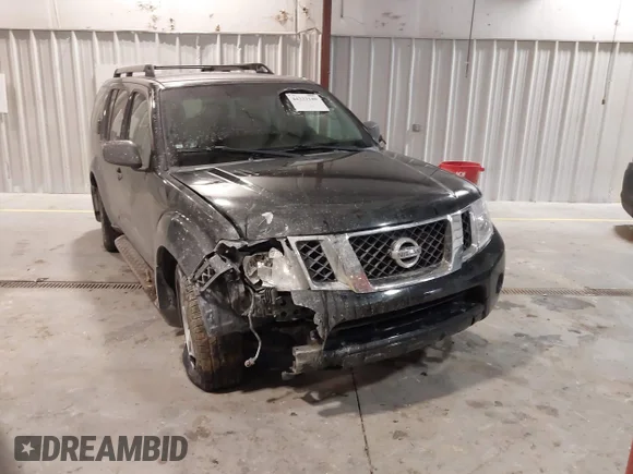 ✅ 2008 Nissan Pathfinder S • VIN: 5N1AR18B08C666688 • Lot: 44222148. Wystawiony na IAAI z przebiegiem 240 872 mil. Bezpłatny archiwum sprzedaży aukcyjnych z USA i szczegółowy raport historii pojazdu na DreamBid. Zdjęcie 1.