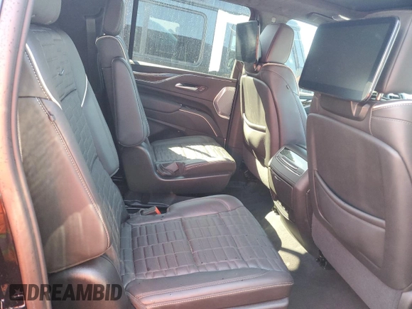 ✅ 2023 Cadillac Escalade ESV Sport Platinum • VIN: 1GYS3RKLXPR449097 • Lot: 74205474. Wystawiony na Copart z przebiegiem Nie podano. Bezpłatny archiwum sprzedaży aukcyjnych z USA i szczegółowy raport historii pojazdu na DreamBid. Zdjęcie 11.
