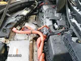 ✅ 2017 Toyota RAV4 XLE • VIN: JTMRJREV1HD100089 • Lot: 41208682. Listed on IAAI with 39,876 mi. Free auction sales archive from the USA and detailed vehicle history report at DreamBid. Image 20.