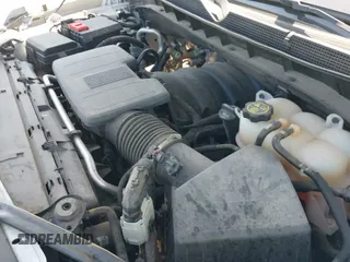 ✅ 2023 Chevrolet Tahoe Premier • VIN: 1GNSCSKD3PR126748 • Lot: 42941709. Wystawiony na IAAI z przebiegiem 59 541 mil. Bezpłatny archiwum sprzedaży aukcyjnych z USA i szczegółowy raport historii pojazdu na DreamBid. Zdjęcie 20.