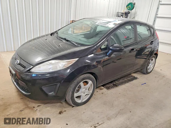 ✅ 2011 Ford Fiesta SE • VIN: 3FADP4EJ1BM129795 • Лот: 50566986. Опубліковано раніше на Copart з пробігом 167 456 миль. Безкоштовний доступ до архіву аукціонних продажів зі США та докладний звіт про історію автомобіля на DreamBid. Зображення 1.