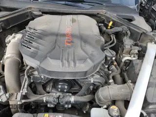 ✅ 2019 Kia Stinger GT • VIN: KNAE35LC5K6051538 • Lot: 71074975. Wystawiony na Copart z przebiegiem 63 166 mil. Bezpłatny archiwum sprzedaży aukcyjnych z USA i szczegółowy raport historii pojazdu na DreamBid. Zdjęcie 14.