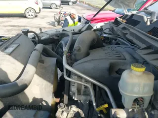 ✅ 2014 Ram 1500 Big Horn • VIN: 1C6RR7LT6ES421042 • Lot: 43706661. Wystawiony na IAAI z przebiegiem 175 574 mil. Bezpłatny archiwum sprzedaży aukcyjnych z USA i szczegółowy raport historii pojazdu na DreamBid. Zdjęcie 18.