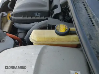 ✅ 2008 Toyota Prius • VIN: JTDKB20UX83354975 • Lot: 42558161. Listed on IAAI with 301,101 mi. Free auction sales archive from the USA and detailed vehicle history report at DreamBid. Image 12.