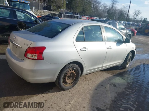 ✅ 2009 Toyota Yaris • VIN: JTDBT903091331862 • Lot: 44229306. Wystawiony na IAAI z przebiegiem 203 939 mil. Bezpłatny archiwum sprzedaży aukcyjnych z USA i szczegółowy raport historii pojazdu na DreamBid. Zdjęcie 4.