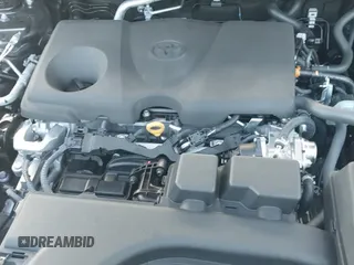 ✅ 2025 Toyota RAV4 XLE • VIN: 2T3W1RFV4SC339701 • Lot: 42989776. Listed on IAAI with 451 mi. Free auction sales archive from the USA and detailed vehicle history report at DreamBid. Image 18.