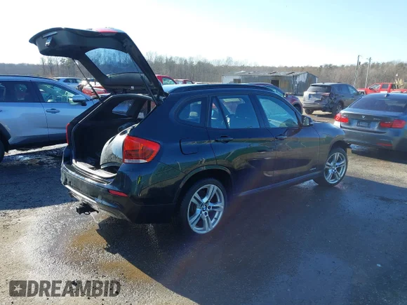 ✅ 2015 BMW X1 xDrive28i • VIN: WBAVL1C5XFVY26650 • Лот: 41418337. Опубликован ранее на IAAI с пробегом 83 631 миль. Бесплатный доступ к архиву аукционных продаж из США и подробный отчёт об истории автомобиля на DreamBid. Изображение 4.