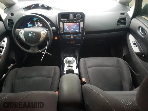 ✅ 2015 Nissan LEAF SV • VIN: 1N4AZ0CPXFC330745 • Лот: 71260442. Опубліковано раніше на Copart з пробігом 77 152 миль. Безкоштовний доступ до архіву аукціонних продажів зі США та докладний звіт про історію автомобіля на DreamBid. Зображення 8.