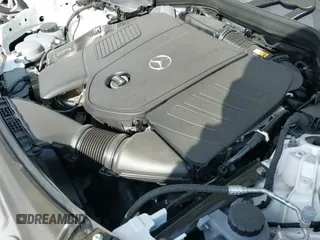 ✅ 2024 Mercedes-Benz GLC 300 • VIN: W1NKM4GB8RF189222 • Lot: 41773456. Wystawiony na IAAI z przebiegiem 4 657 mil. Bezpłatny archiwum sprzedaży aukcyjnych z USA i szczegółowy raport historii pojazdu na DreamBid. Zdjęcie 19.