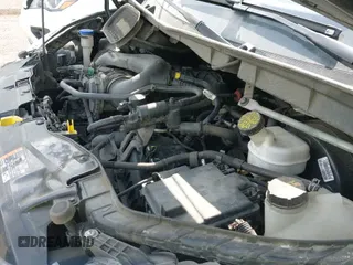 ✅ 2020 Ford Transit Cargo • VIN: 1FTBR2C8XLKA81092 • Lot: 42276793. Wystawiony na IAAI z przebiegiem 106 337 mil. Bezpłatny archiwum sprzedaży aukcyjnych z USA i szczegółowy raport historii pojazdu na DreamBid. Zdjęcie 24.