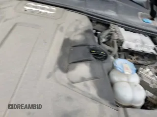 ✅ 2017 Audi Q7 Premium Plus • VIN: WA1LAAF7XHD031730 • Лот: 90279395. Опубликован ранее на Copart с пробегом 141 972 миль. Бесплатный доступ к архиву аукционных продаж из США и подробный отчёт об истории автомобиля на DreamBid. Изображение 14.