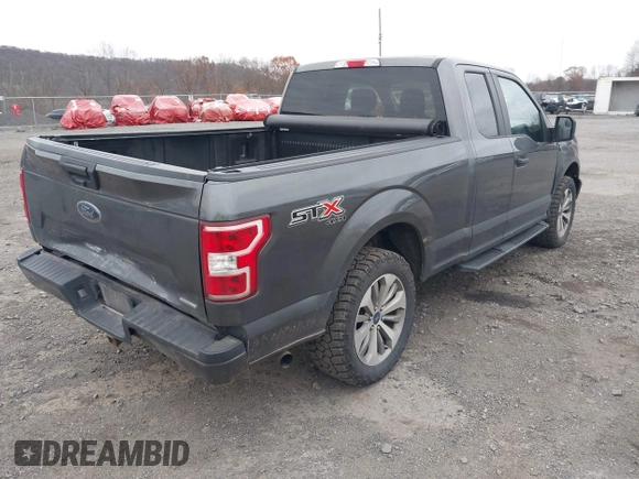 ✅ 2018 Ford F-150 XL • VIN: 1FTEX1EP4JFA67924 • Lot: 43684232. Wystawiony na IAAI z przebiegiem 195 748 mil. Bezpłatny archiwum sprzedaży aukcyjnych z USA i szczegółowy raport historii pojazdu na DreamBid. Zdjęcie 4.