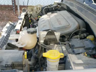 ✅ 2015 Jeep Renegade Latitude • VIN: ZACCJABT6FPC12301 • Lot: 43637664. Wystawiony na IAAI z przebiegiem 153 052 mil. Bezpłatny archiwum sprzedaży aukcyjnych z USA i szczegółowy raport historii pojazdu na DreamBid. Zdjęcie 21.