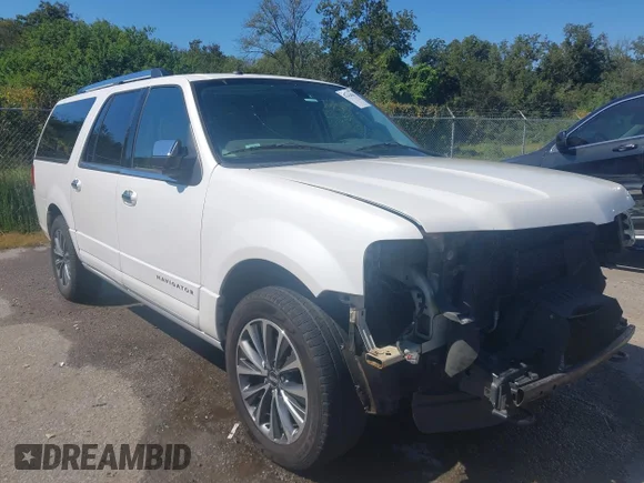 ✅ 2016 Lincoln Navigator Select • VIN: 5LMJJ3HT8GEL11330 • Lot: 43424963. Wystawiony na IAAI z przebiegiem 162 887 mil. Bezpłatny archiwum sprzedaży aukcyjnych z USA i szczegółowy raport historii pojazdu na DreamBid. Zdjęcie 1.