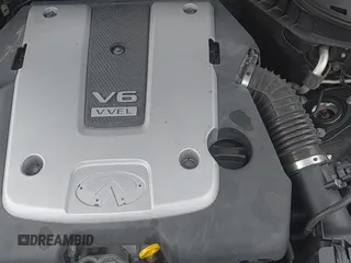 ✅ 2016 Infiniti Q70 • VIN: JN1BY1AR6GM270148 • Лот: 84432665. Опубликован ранее на Copart с пробегом 137 056 миль. Бесплатный доступ к архиву аукционных продаж из США и подробный отчёт об истории автомобиля на DreamBid. Изображение 11.