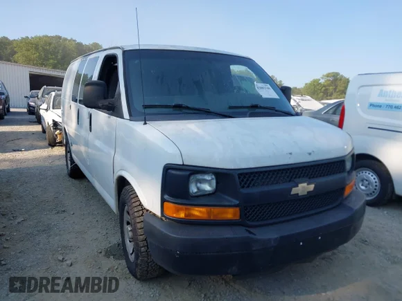 ✅ 2012 Chevrolet Express Cargo • VIN: 1GCSGAFX1C1199864 • Лот: 43002749. Опубликован ранее на IAAI с пробегом 355 770 миль. Бесплатный доступ к архиву аукционных продаж из США и подробный отчёт об истории автомобиля на DreamBid. Изображение 1.