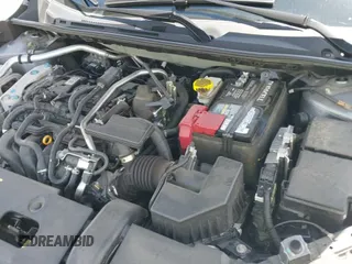 ✅ 2024 Nissan Sentra SV • VIN: 3N1AB8CV1RY253306 • Lot: 43015280. Wystawiony na IAAI z przebiegiem 40 891 mil. Bezpłatny archiwum sprzedaży aukcyjnych z USA i szczegółowy raport historii pojazdu na DreamBid. Zdjęcie 19.