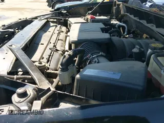 ✅ 2019 Chevrolet Silverado 1500 RST • VIN: 1GCRYEED9KZ245189 • Lot: 42193478. Wystawiony na IAAI z przebiegiem 90 974 mil. Bezpłatny archiwum sprzedaży aukcyjnych z USA i szczegółowy raport historii pojazdu na DreamBid. Zdjęcie 18.