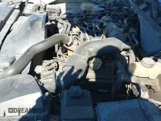 ✅ 1996 Lincoln Town Car Executive • VIN: 1LNLM81W6TY693757 • Lot: 43578322. Listed on IAAI with 146,515 mi. Free auction sales archive from the USA and detailed vehicle history report at DreamBid. Image 13.