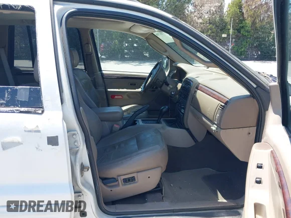 ✅ 2003 Jeep Grand Cherokee Limited • VIN: 1J4GX58S33C535348 • Лот: 45388706. Опубліковано раніше на IAAI з пробігом Не вказано. Безкоштовний доступ до архіву аукціонних продажів зі США та докладний звіт про історію автомобіля на DreamBid. Зображення 5.