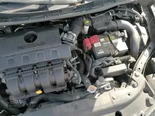 ✅ 2019 Nissan Sentra SV • VIN: 3N1AB7AP0KY263572 • Lot: 92025975. Listed on Copart with 128,522 mi. Free auction sales archive from the USA and detailed vehicle history report at DreamBid. Image 13.