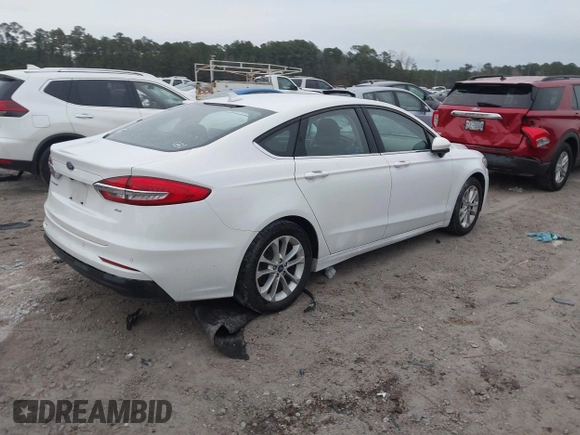 ✅ 2019 Ford Fusion SE • VIN: 3FA6P0H76KR209808 • Lot: 44149746. Wystawiony na IAAI z przebiegiem 86 136 mil. Bezpłatny archiwum sprzedaży aukcyjnych z USA i szczegółowy raport historii pojazdu na DreamBid. Zdjęcie 4.
