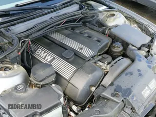 ✅ 2003 BMW 3 Series 330xi • VIN: WBAEW53433PN31735 • Лот: 41989804. Опубликован ранее на IAAI с пробегом 171 289 миль. Бесплатный доступ к архиву аукционных продаж из США и подробный отчёт об истории автомобиля на DreamBid. Изображение 19.